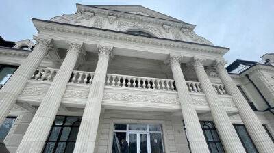 Суд арестовал имущество жены Медведчука на более 5,6 миллиарда гривен