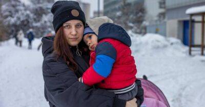 Беженцы из Украины рискуют стать нищими в соседних странах, — исследование
