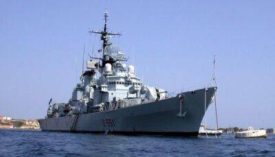 Италия предупреждает о "потенциальной опасности" из-за увеличения российских кораблей в Средиземном море