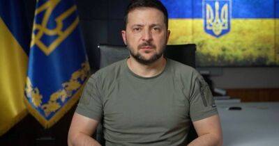 "Не белый флаг, а сине-желтый флаг": Зеленский пообещал украинцам год победы (ВИДЕО)