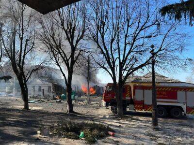 Ночной обстрел Днепропетровской области: горели дома, повреждены магазин и кафе. Люди не пострадали – ОВА