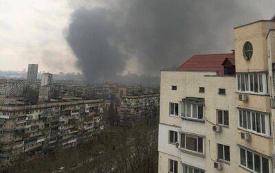 В Киеве произошел пожар на предприятии