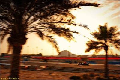 Максим Ферстаппен - Aston Martin - С.Перес - Фелип Другович - Сводная статистика тестов в Бахрейне - f1news.ru - Бахрейн