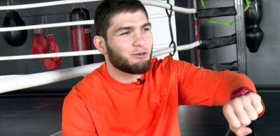 Таджикский боец выиграл свой первый бой в UFC
