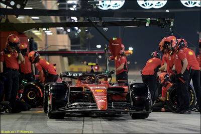 На тестах в баках Ferrari было много топлива