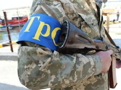 Воюющий на Донбассе экс-начальник полиции Киева Крищенко рассказал, сколько оружия выдали в Киеве в первые дни полномасштабной войны