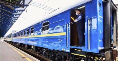 Дефицита не будет: "Укрзализныця" добавит дополнительные вагоны к рейсу из Киева в Варшаву