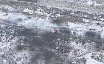 Аэроразведка и артиллерия уничтожают врага в окрестностях Бахмута - видео
