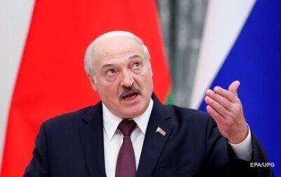 Лукашенко заявил, что Украина должна "помириться" с Путиным