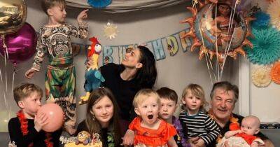Хилария и Алек Болдуин празднуют второй день рождения дочери Марилу