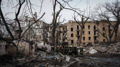 Число жертв ракетного удара по жилому дому в Краматорске увеличилось до четырёх