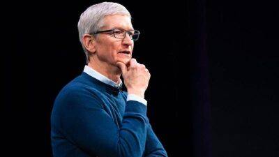 Apple снизила чистую прибыль на 13%. Продажи упали наиболее с 2019 года