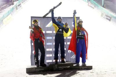 Украинец Котовский выиграл золото этапа Кубка мира по лыжной акробатике в Дир-Вэлли (видео)