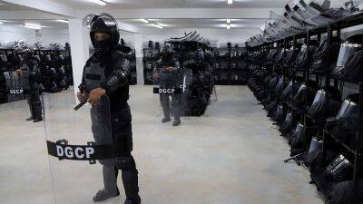 Сальвадор: мегатюрьма на 40 тысяч заключенных