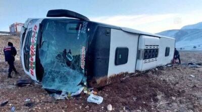 В Турции пассажирский автобус попал в ДТП, восемь человек погибли