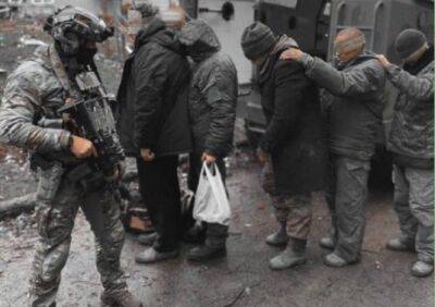 Бійці ЗСУ захопили в полон п’ятьох окупантів | Новини та події України та світу, про політику, здоров'я, спорт та цікавих людей