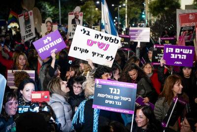 Женские организации включились в борьбу против «реформ» Нетанияху-Левина
