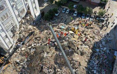 Землетрясение в Турции: нашли больше тысячи жертв
