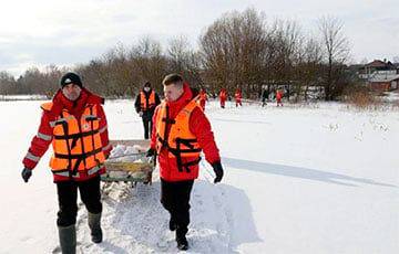 В Гомельской области 21 человек отрезан паводком от «большой земли» - charter97.org - Белоруссия - Гомельская обл. - район Ветковский