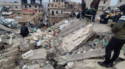 Число жертв землетрясения в Турции и Сирии снова стремительно возросло