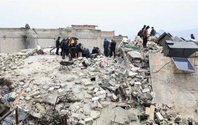 Число жертв землетрясения в Сирии приближается к 1500 - CNN - korrespondent.net - США - Сирия - Украина - Сана - Турция