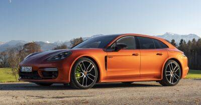 Porsche Panamera - Porsche и Bentley отзывают более 20 тысяч автомобилей из-за риска возгорания - focus.ua - Украина