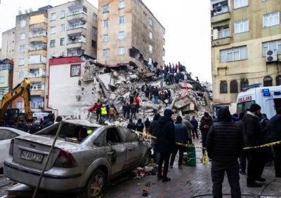 Число жертв землетрясения в Турции и Сирии превысило 5 тысяч
