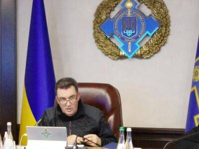 "Украина - не Корея": Данилов ответил Медведеву о разделе по "38 параллели"