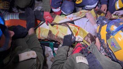 Израильтяне спасли девушку из-под завалов в Турции - vesty.co.il - Сирия - Израиль - Турция - Кахраманмараш