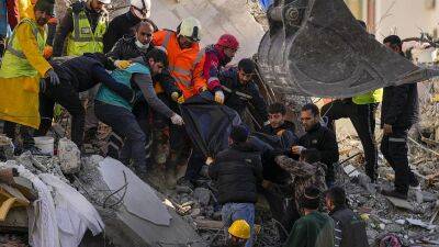 Спасательные операции в Турции и Сирии