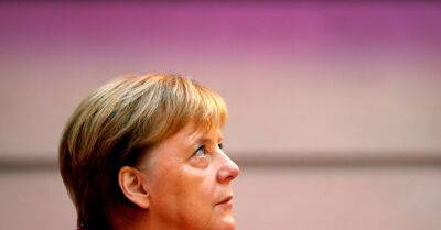 ЮНЕСКО вручила экс-канцлеру Германии Ангеле Меркель премию мира