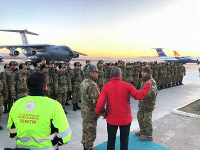 Узбекистан развернет военный полевой госпиталь в Турции для помощи пострадавшим
