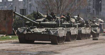 Почти 2000 танков и 300 тысяч человек: РФ готовится к "жестокому" наступлению на Донбассе, — СМИ
