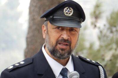 Главный раввин израильской полиции призвал прихожан носить оружие в синагогах