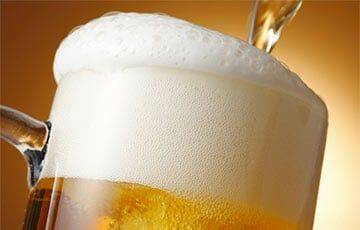 CNN: Пара банок пива или бокалов вина в день могут снизить риск развития деменции