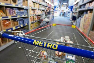Мережі гіпермаркетів Metro Cash&Carry та Auchan Holding звинуватили в спонсоруванні війни проти України