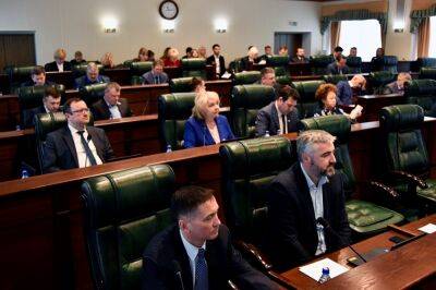 КСП отчиталась перед областным парламентом о работе за 2022 год