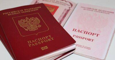 Оккупанты отказывают в соцвыплатах украинцам, которые не получили паспорт РФ, — ЦНС