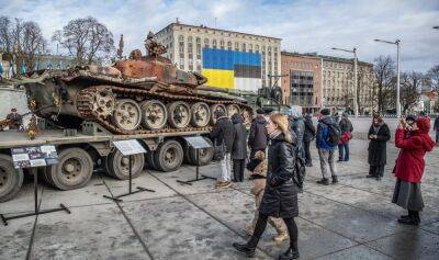 Эстонские города Раквере, Йыхви и Нарва не хотят выставлять остов танка. Директор Военного музея: насильно навязывать не станем - obzor.lt - Эстония - Таллинн