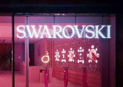 Swarovski полностью уйдет из России