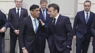 Лиз Трасс - Британия увеличивает финансирование Франции на ближайшие три года - ru.euronews.com - Англия - Франция - Париж