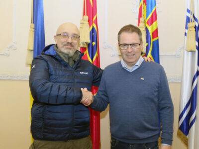 Резников встретился с коллегой из Норвегии: назвал передачу Украине двух NASAMS "отличными новостями"