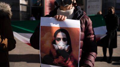 Иранские «отравления»: биологический терроризм или массовая истерия?