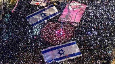В Израиле полмиллиона человек вышли на антиправительственные протесты: что известно
