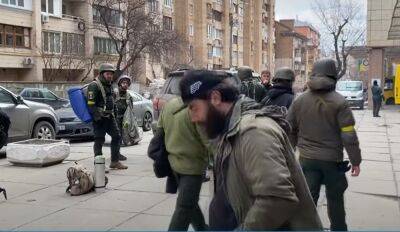 Капитан полиции напал на представителя терробороны: детали инцидента на Николаевщине
