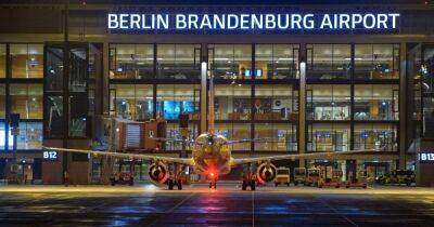 В аэропортах Германии планируются забастровки: отменены сотни рейсов - dsnews.ua - Украина - Германия