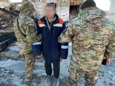 В Купянске-Узловом полиция задержала российского военного. Он с сентября прятался в заброшенных зданиях