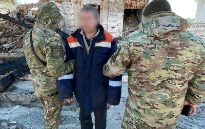 Под Купянском задержали военного РФ, прятавшегося в заброшенных домах