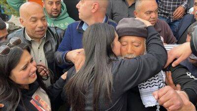 Израиль освободил старейшего палестинского заключенного