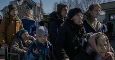 Беженцы из Украины смогут находиться в США дольше: у Байдена приняли решение